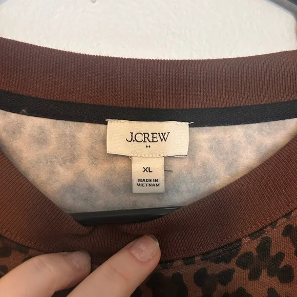 J Crew leopard print crewneck - Picture 3 of 5